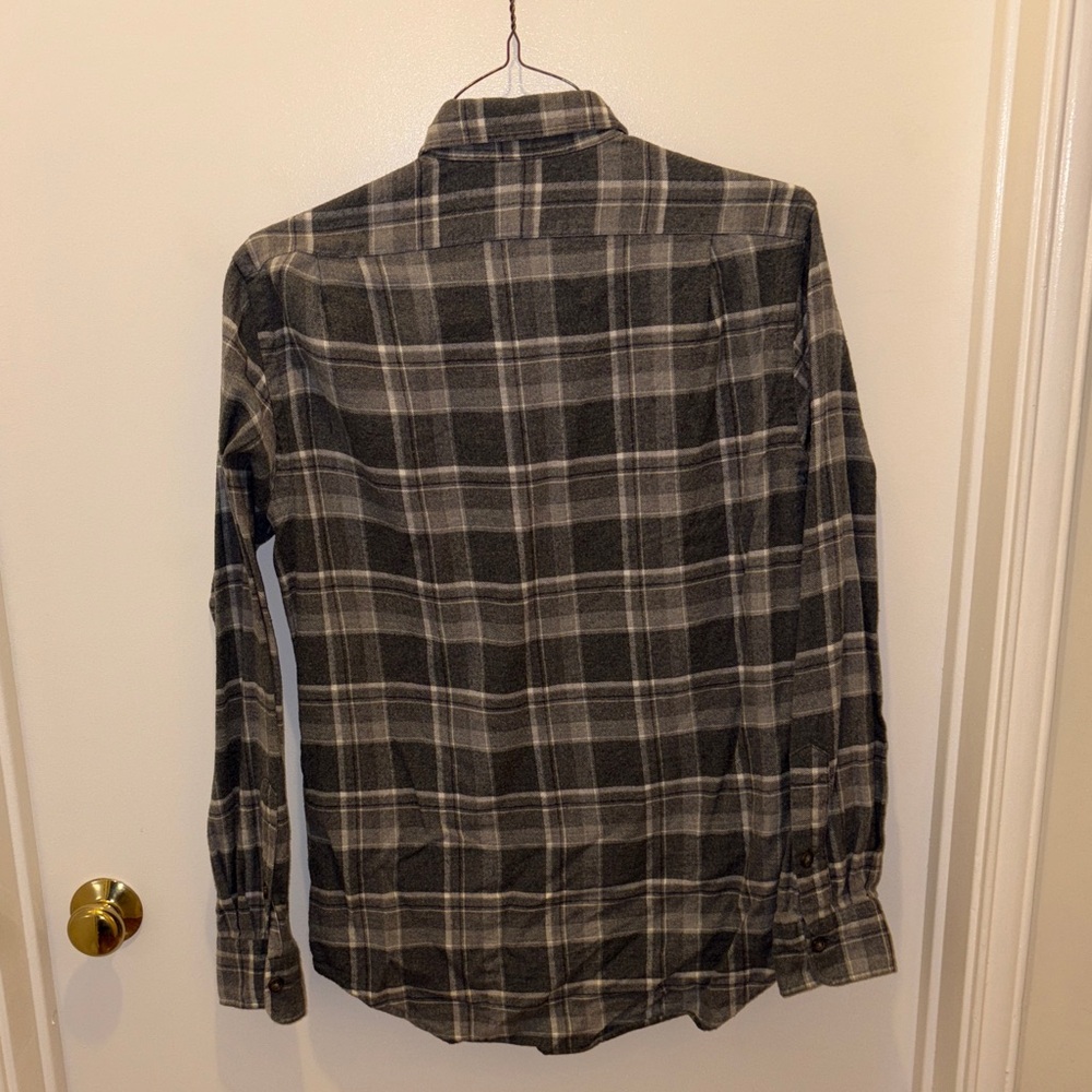 Polo by Ralph Lauren Men's Black and Gray Plaid Shirt - Picture 7 of 7
